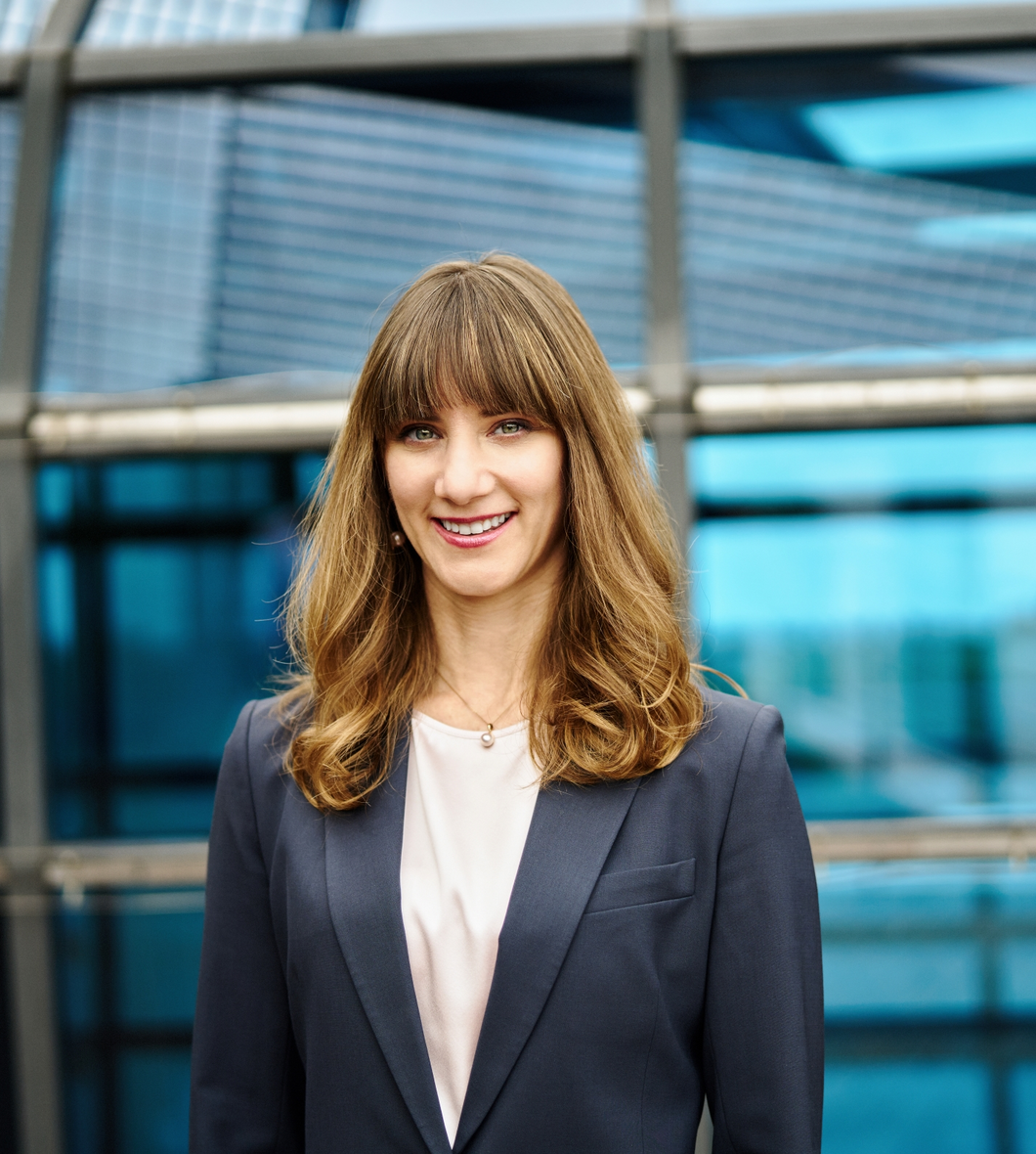 Julia Rauch, CFO at medac